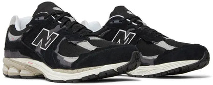 NEW BALANCE 2002r